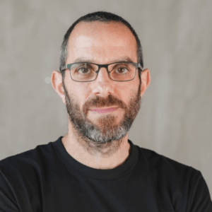 Yossi Pik
